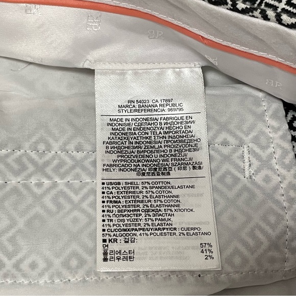 Banana Republic 2 Short BUNDLE offer Sz 6 - Picture 11 of 11